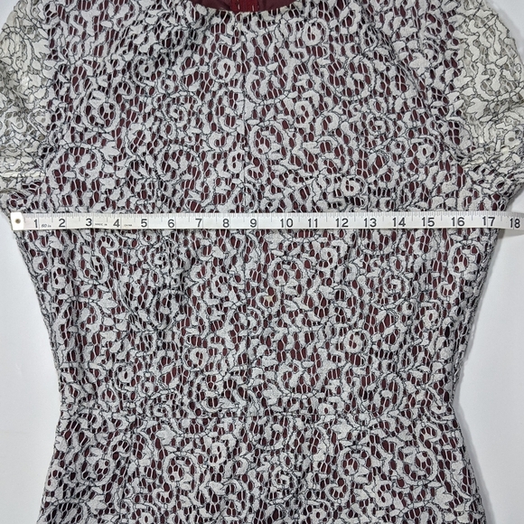 Carven White Lace Long Sleeve Dress with Red Lining - Size 8/40 - Picture 11 of 13